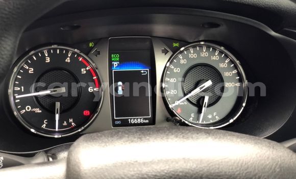 Buy Used Toyota Hilux White Car in Lusaka in Zambia