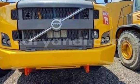 Tenga Tsaru Volvo F4 Zvimwe Rori in Lusaka in Zambia Tenga Tsaru Volvo F4 Zvimwe Rori in Lusaka in Zambia