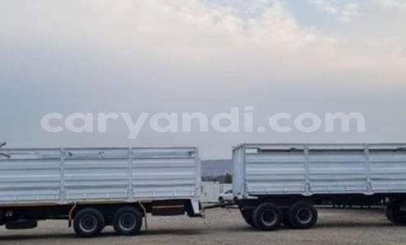 Tenga Tsaru Volvo FL Chena Rori in Lusaka in Zambia Tenga Tsaru Volvo FL Chena Rori in Lusaka in Zambia