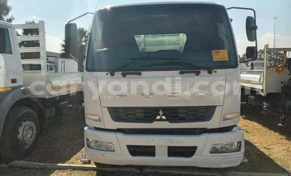 Buy Used Mitsubishi Fuso White Truck in Lusaka in Zambia Buy Used Mitsubishi Fuso White Truck in Lusaka in Zambia