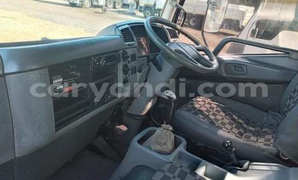 Acheter Occasion Utilitaire Mitsubishi Fuso Blanc à Lusaka, Zambie Acheter Occasion Utilitaire Mitsubishi Fuso Blanc à Lusaka, Zambie
