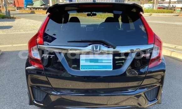 Nunua Ilio tumika Honda FIT Nyeusi Gari ndani ya Livingstone nchini Zambia Nunua Ilio tumika Honda FIT Nyeusi Gari ndani ya Livingstone nchini Zambia