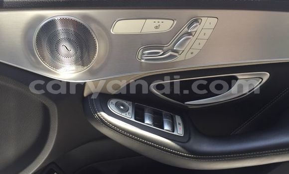 Acheter Occasion Voiture Mercedes‒Benz C-klasse AMG Gris à Livingstone, Zambie Acheter Occasion Voiture Mercedes‒Benz C-klasse AMG Gris à Livingstone, Zambie