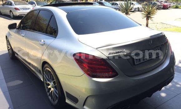 Acheter Occasion Voiture Mercedes‒Benz C-klasse AMG Gris à Livingstone, Zambie Acheter Occasion Voiture Mercedes‒Benz C-klasse AMG Gris à Livingstone, Zambie