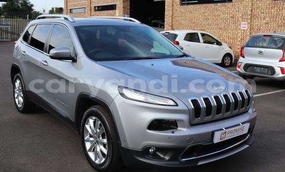 Acheter Occasion Voiture Jeep Cherokee Gris à Livingstone, Zambie