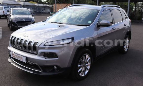 Buy Used Jeep Cherokee Silver Car in Livingstone in Zambia Buy Used Jeep Cherokee Silver Car in Livingstone in Zambia