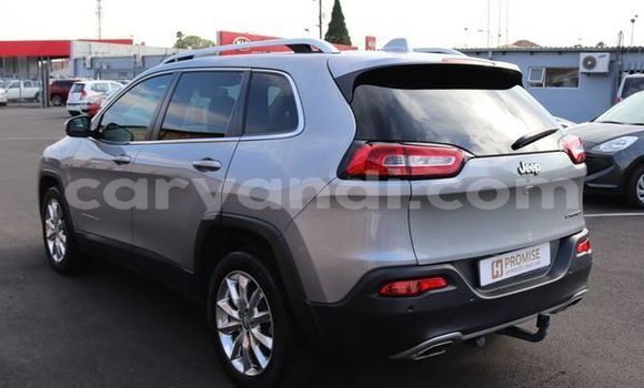 Buy Used Jeep Cherokee Silver Car in Livingstone in Zambia Buy Used Jeep Cherokee Silver Car in Livingstone in Zambia