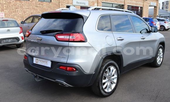 Buy Used Jeep Cherokee Silver Car in Livingstone in Zambia Buy Used Jeep Cherokee Silver Car in Livingstone in Zambia