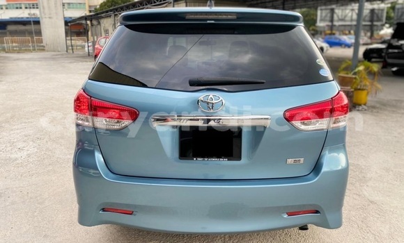 Tenga Tsaru Toyota Wish Bhuruu Mota in Livingstone in Zambia Tenga Tsaru Toyota Wish Bhuruu Mota in Livingstone in Zambia