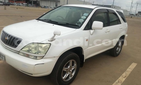 Acheter Occasion Voiture Toyota Harrier Blanc à Lusaka, Zambie Acheter Occasion Voiture Toyota Harrier Blanc à Lusaka, Zambie
