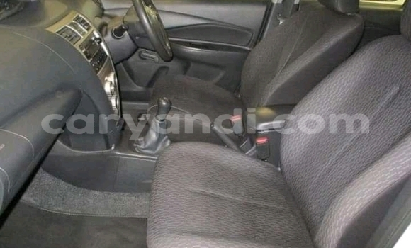 Buy Used Toyota Yaris White Car in Livingstone in Zambia