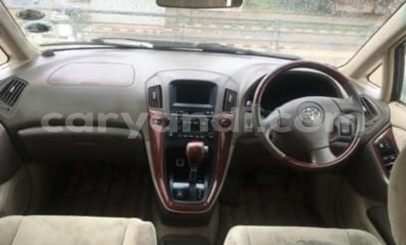 Acheter Occasion Voiture Toyota Harrier Blanc à Lusaka, Zambie Acheter Occasion Voiture Toyota Harrier Blanc à Lusaka, Zambie