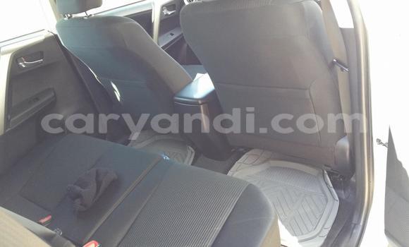 Nunua Ilio tumika Toyota RAV4 Nyeupe Gari ndani ya Livingstone nchini Zambia Nunua Ilio tumika Toyota RAV4 Nyeupe Gari ndani ya Livingstone nchini Zambia