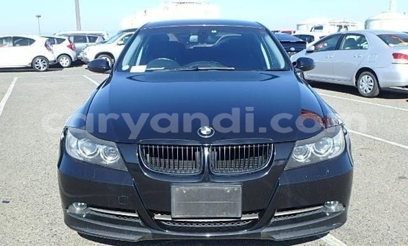 Acheter Import Voiture BMW 3–Series Noir à Lusaka, Zambie Acheter Import Voiture BMW 3–Series Noir à Lusaka, Zambie