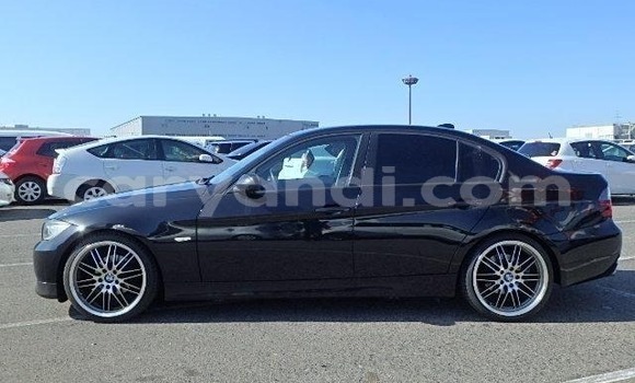 Acheter Import Voiture BMW 3–Series Noir à Lusaka, Zambie Acheter Import Voiture BMW 3–Series Noir à Lusaka, Zambie