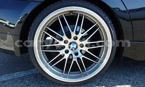 Acheter Import Voiture BMW 3–Series Noir à Lusaka, Zambie Acheter Import Voiture BMW 3–Series Noir à Lusaka, Zambie