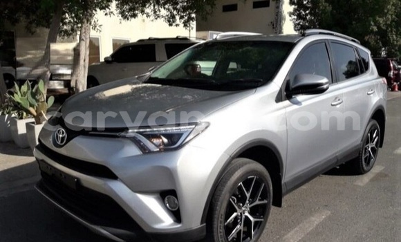 Tenga Tsaru Toyota RAV4 Sirivha Mota in Livingstone in Zambia