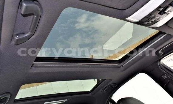 Acheter Occasion Voiture Mercedes‒Benz C–Class Blanc à Livingstone, Zambie Acheter Occasion Voiture Mercedes‒Benz C–Class Blanc à Livingstone, Zambie