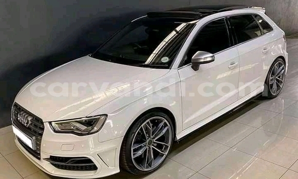 Acheter Occasion Voiture Audi S3 Blanc à Livingstone, Zambie Acheter Occasion Voiture Audi S3 Blanc à Livingstone, Zambie