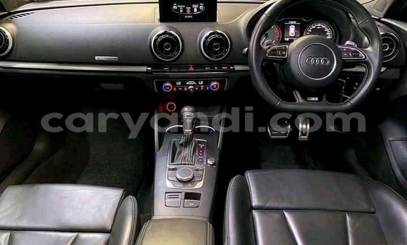 Acheter Occasion Voiture Audi S3 Blanc à Livingstone, Zambie Acheter Occasion Voiture Audi S3 Blanc à Livingstone, Zambie