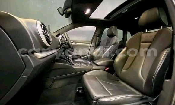 Acheter Occasion Voiture Audi S3 Blanc à Livingstone, Zambie Acheter Occasion Voiture Audi S3 Blanc à Livingstone, Zambie