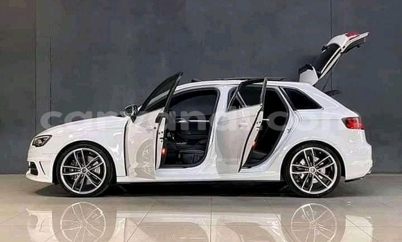 Acheter Occasion Voiture Audi S3 Blanc à Livingstone, Zambie Acheter Occasion Voiture Audi S3 Blanc à Livingstone, Zambie