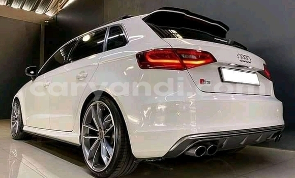 Acheter Occasion Voiture Audi S3 Blanc à Livingstone, Zambie Acheter Occasion Voiture Audi S3 Blanc à Livingstone, Zambie