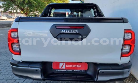 Acheter Occasion Voiture Toyota Hilux Blanc à Lusaka, Zambie Acheter Occasion Voiture Toyota Hilux Blanc à Lusaka, Zambie