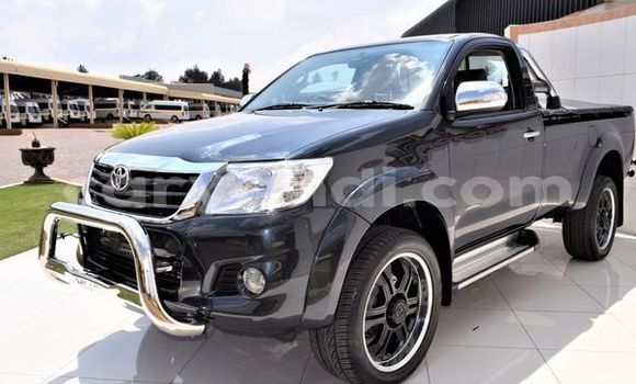 Buy Used Toyota Hilux Black Car in Livingstone in Zambia