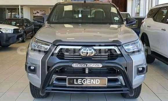 Acheter Occasion Voiture Toyota Hilux Gris à Limulunga, Occidental Acheter Occasion Voiture Toyota Hilux Gris à Limulunga, Occidental