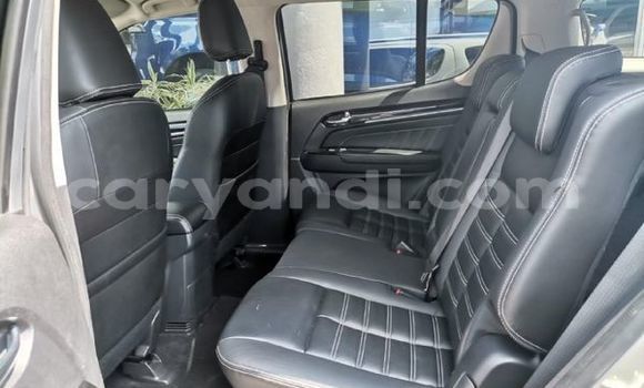 Tenga Tsaru Isuzu KB Sirivha Mota in Livingstone in Zambia Tenga Tsaru Isuzu KB Sirivha Mota in Livingstone in Zambia