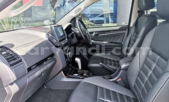 Tenga Tsaru Isuzu KB Sirivha Mota in Livingstone in Zambia Tenga Tsaru Isuzu KB Sirivha Mota in Livingstone in Zambia