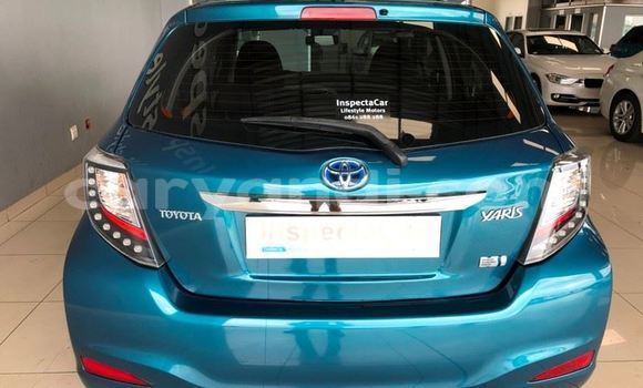 Tenga Tsaru Toyota Yaris Bhuruu Mota in Livingstone in Zambia Tenga Tsaru Toyota Yaris Bhuruu Mota in Livingstone in Zambia