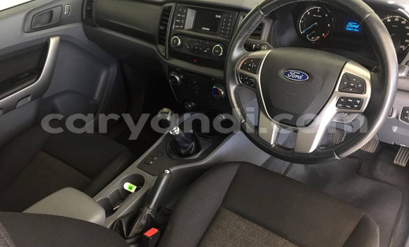 Acheter Occasion Voiture Ford Ranger Blanc à Livingstone, Zambie Acheter Occasion Voiture Ford Ranger Blanc à Livingstone, Zambie