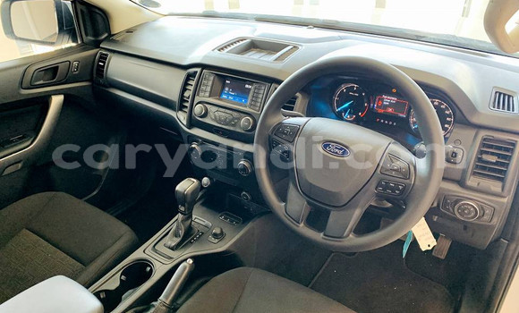 Acheter Occasion Voiture Ford Ranger Blanc à Livingstone, Zambie Acheter Occasion Voiture Ford Ranger Blanc à Livingstone, Zambie