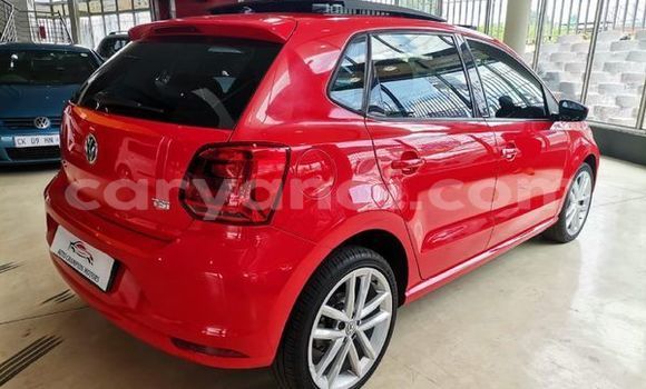 Tenga Tsaru Volkswagen Polo Tsvuku Mota in Livingstone in Zambia Tenga Tsaru Volkswagen Polo Tsvuku Mota in Livingstone in Zambia