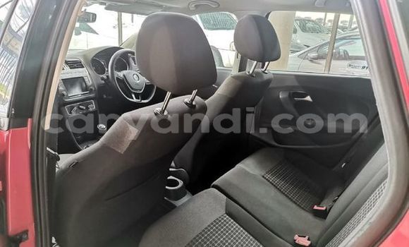 Tenga Tsaru Volkswagen Polo Tsvuku Mota in Livingstone in Zambia Tenga Tsaru Volkswagen Polo Tsvuku Mota in Livingstone in Zambia