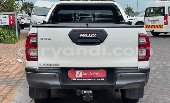 Buy Used Toyota Hilux White Car in Lusaka in Zambia Buy Used Toyota Hilux White Car in Lusaka in Zambia