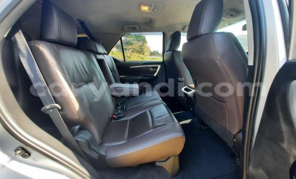 Tenga Tsaru Toyota Fortuner Sirivha Mota in Lusaka in Zambia Tenga Tsaru Toyota Fortuner Sirivha Mota in Lusaka in Zambia