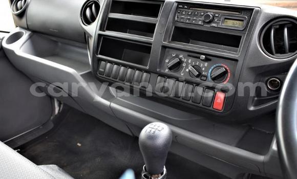 Buy Used Hino 300 Series White Truck in Chilanga in Lusaka Buy Used Hino 300 Series White Truck in Chilanga in Lusaka