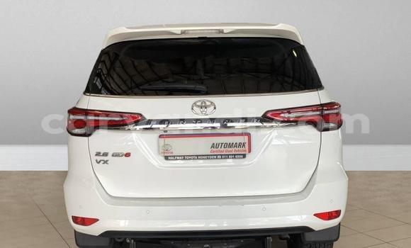 Buy Used Toyota Fortuner White Car in Kitwe in Zambia Buy Used Toyota Fortuner White Car in Kitwe in Zambia