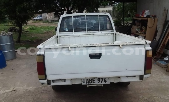 Acheter Occasion Voiture Nissan Datsun Blanc à Lusaka, Zambie Acheter Occasion Voiture Nissan Datsun Blanc à Lusaka, Zambie