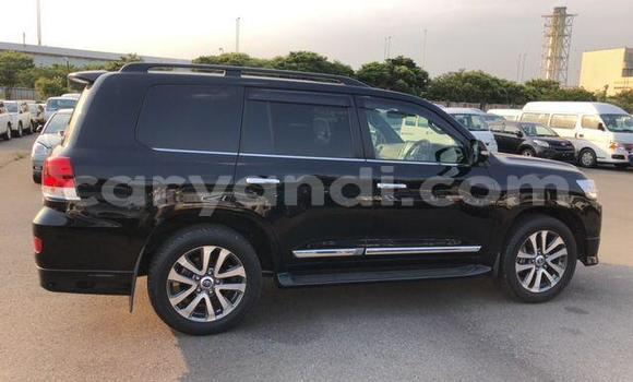 Buy Import Toyota Land Cruiser Black Car in Chilanga in Lusaka Buy Import Toyota Land Cruiser Black Car in Chilanga in Lusaka