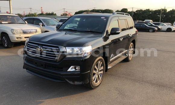 Buy Import Toyota Land Cruiser Black Car in Chilanga in Lusaka Buy Import Toyota Land Cruiser Black Car in Chilanga in Lusaka