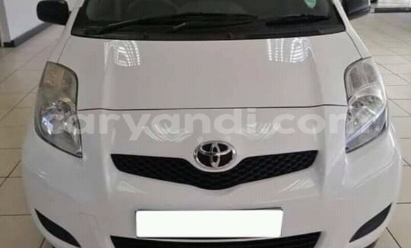 Buy Used Toyota Yaris White Car in Livingstone in Zambia Buy Used Toyota Yaris White Car in Livingstone in Zambia