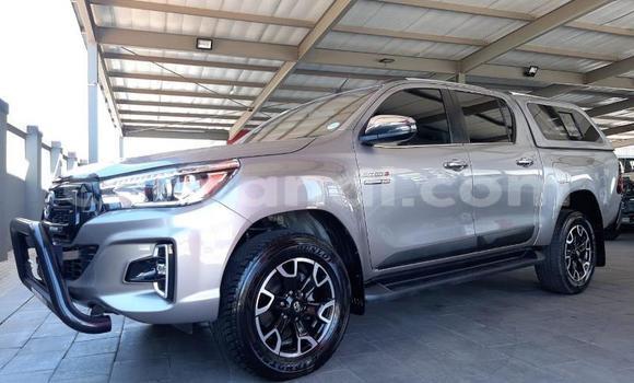 Acheter Occasion Voiture Toyota Hilux Gris à Lusaka, Zambie Acheter Occasion Voiture Toyota Hilux Gris à Lusaka, Zambie