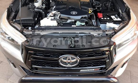 Acheter Occasion Voiture Toyota Hilux Gris à Lusaka, Zambie Acheter Occasion Voiture Toyota Hilux Gris à Lusaka, Zambie