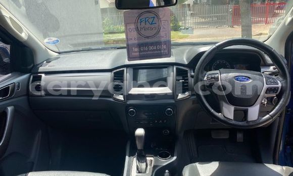 Acheter Occasion Voiture Ford Everest Autre à Livingstone, Zambie Acheter Occasion Voiture Ford Everest Autre à Livingstone, Zambie