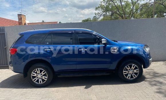 Acheter Occasion Voiture Ford Everest Autre à Livingstone, Zambie Acheter Occasion Voiture Ford Everest Autre à Livingstone, Zambie