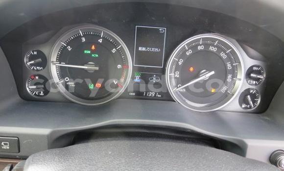 Buy Import Toyota Land Cruiser White Car in Lusaka in Zambia Buy Import Toyota Land Cruiser White Car in Lusaka in Zambia